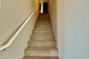 2725 E Mine Creek Rd, Phoenix, AZ 85024 - Photo 9