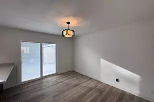 950 S Valencia, Mesa, AZ 85202 - Photo 9