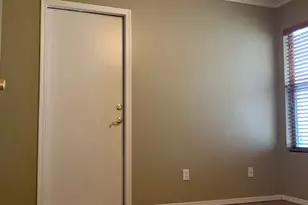 8279 N 112th Ave, Peoria, AZ 85345 - Photo 7