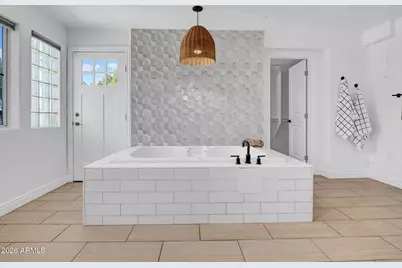 10624 N 38th Street, Phoenix, AZ 85028 - Photo 29