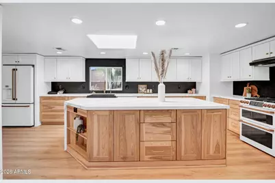 10624 N 38th Street, Phoenix, AZ 85028 - Photo 13