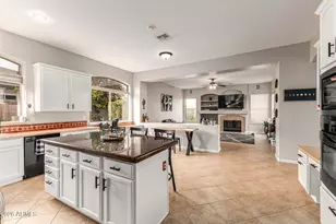 13318 W Coronado Rd, Goodyear, AZ 85395 - Photo 15