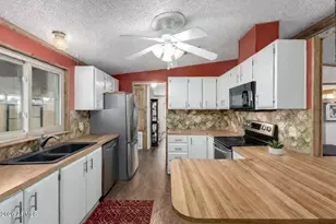 9828 E Pueblo Ave, Mesa, AZ 85208 - Photo 19