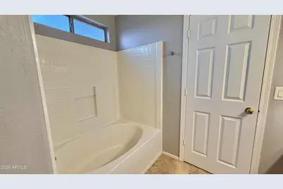 18850 N Toledo Avenue, Maricopa, AZ 85138 - Photo 9