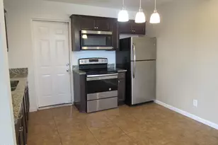 4624 S 19th Ave, Phoenix, AZ 85041 - Photo 13