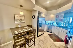 902 W Glendale Ave, Phoenix, AZ 85021 - Photo 7