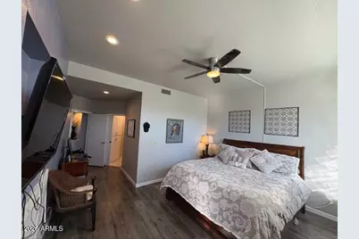 902 W Glendale Avenue #212, Phoenix, AZ 85021 - Photo 13