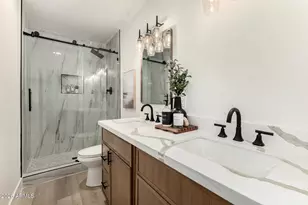 8537 E Vista Dr, Scottsdale, AZ 85250 - Photo 23