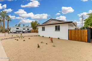 8537 E Vista Dr, Scottsdale, AZ 85250 - Photo 3