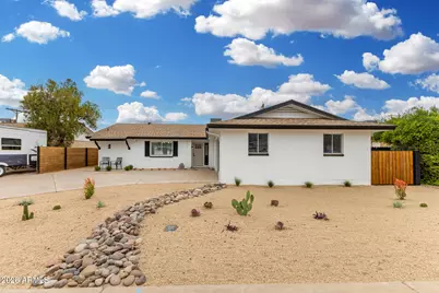 8537 E Vista Drive, Scottsdale, AZ 85250 - Photo 1