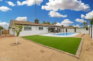 8537 E Vista Dr, Scottsdale, AZ 85250 - Photo 27