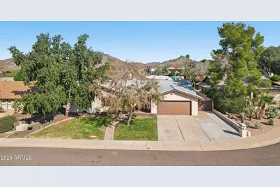 1810 E Harmont Drive, Phoenix, AZ 85020 - Photo 47