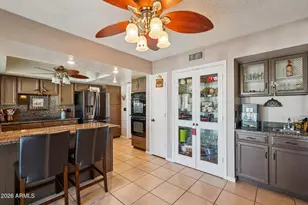 1810 E Harmont Dr, Phoenix, AZ 85020 - Photo 17