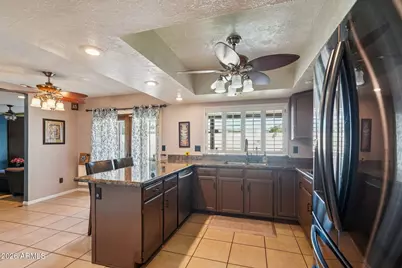 1810 E Harmont Drive, Phoenix, AZ 85020 - Photo 19