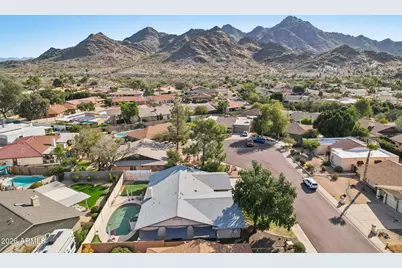 1810 E Harmont Drive, Phoenix, AZ 85020 - Photo 55