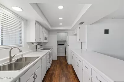 18415 N Spanish Garden Drive, Sun City West, AZ 85375 - Photo 5