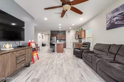 17523 W Fetlock Trail, Surprise, AZ 85387 - Photo 7