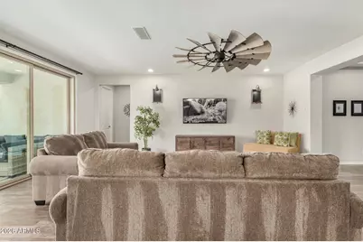 10502 E Sheffield Drive, Mesa, AZ 85212 - Photo 13