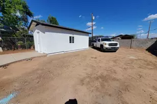 2002 W Adams St, Phoenix, AZ 85009 - Photo 31