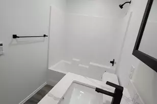 2002 W Adams St, Phoenix, AZ 85009 - Photo 47