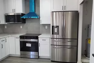 2002 W Adams St, Phoenix, AZ 85009 - Photo 5