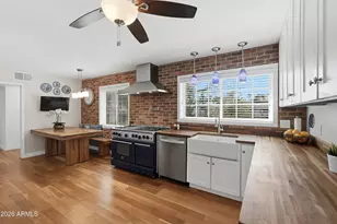 3210 E Colter St, Phoenix, AZ 85018 - Photo 13