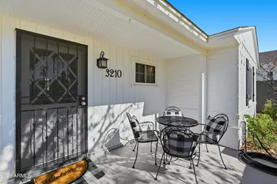 3210 E Colter Street, Phoenix, AZ 85018 - Photo 3