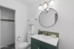 3210 E Colter St, Phoenix, AZ 85018 - Photo 17