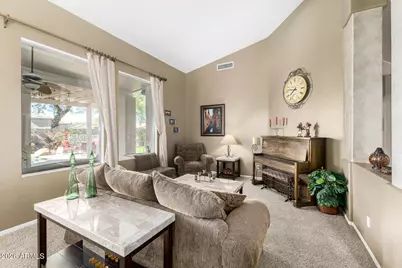 4652 W Villa Linda Drive, Glendale, AZ 85310 - Photo 5