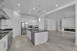 3200 S Pinnacle Dr, Chandler, AZ 85286 - Photo 13