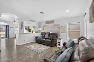 4630 E Dry Creek Rd, Phoenix, AZ 85044 - Photo 5