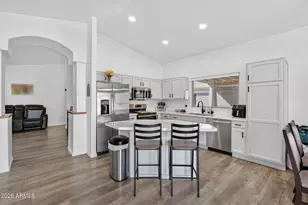 4630 E Dry Creek Rd, Phoenix, AZ 85044 - Photo 9