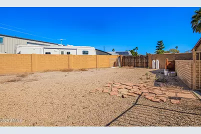 16848 N 40th Avenue, Phoenix, AZ 85053 - Photo 5