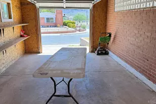 218 W Hartford Rd, Kearny, AZ 85137 - Photo 3