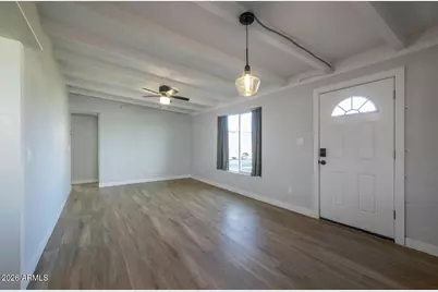 2205 W Cambridge Avenue, Phoenix, AZ 85009 - Photo 5