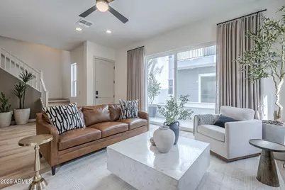 115 W Holcomb Lane, Phoenix, AZ 85003 - Photo 7