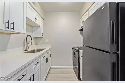 2942 N 34th Place #12, Phoenix, AZ 85018 - Photo 3