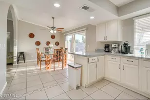 9819 N 67th Dr, Peoria, AZ 85345 - Photo 9