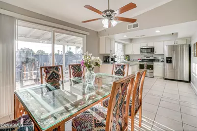 9819 N 67th Drive, Peoria, AZ 85345 - Photo 7