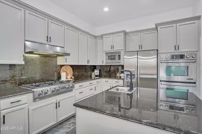 4756 E Ironhorse Road, Gilbert, AZ 85297 - Photo 17