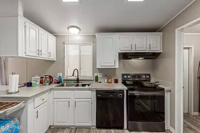 12721 W Greenway Road #218, El Mirage, AZ 85335 - Photo 5