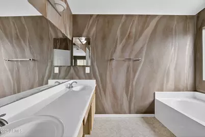 3482 W Sunshine Butte Drive, San Tan Valley, AZ 85144 - Photo 31