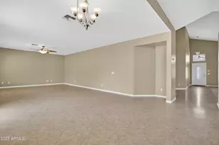 3482 W Sunshine Butte Dr, San Tan Valley, AZ 85144 - Photo 15