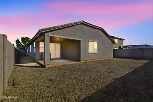 17821 W Villa Hermosa Ln, Surprise, AZ 85387 - Photo 5