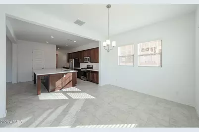 7669 W Bronco Trail, Peoria, AZ 85383 - Photo 5