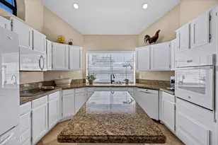 1975 E Morgan Dr, Tempe, AZ 85284 - Photo 13