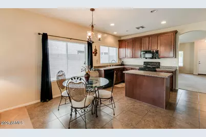 11614 W Jackson Street, Avondale, AZ 85323 - Photo 5