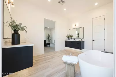 1880 E Creek Canyon Road, Phoenix, AZ 85086 - Photo 49