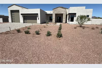 1880 E Creek Canyon Road, Phoenix, AZ 85086 - Photo 1