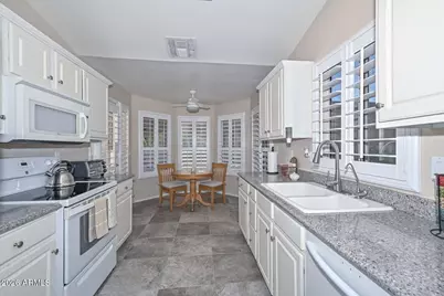 19403 N 83rd Drive, Peoria, AZ 85382 - Photo 5